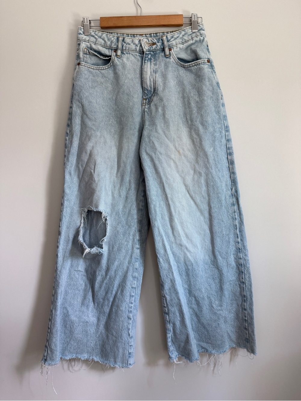 Forever 21 baggy jeans size 27